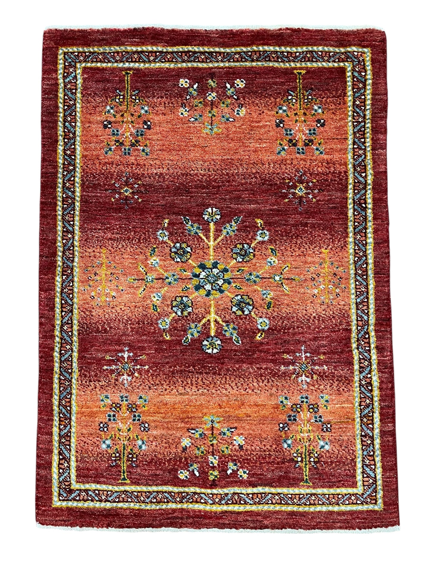 【オンライン限定】カシュクリギャッベ 93cm x 65cm RJ17292