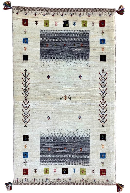 【オンライン限定】カシュクリギャッベ 130cm x 76cm RJ5351