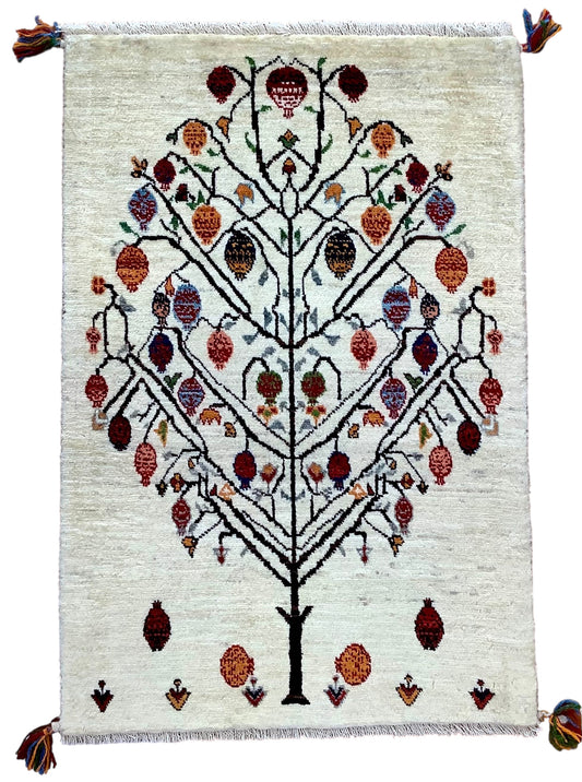 【オンライン限定】カシュクリギャッベ 94cm x 64cm RJ7670
