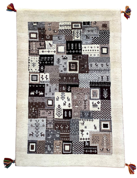 【オンライン限定】カシュクリギャッベ 97cm x 66cm RJ9116