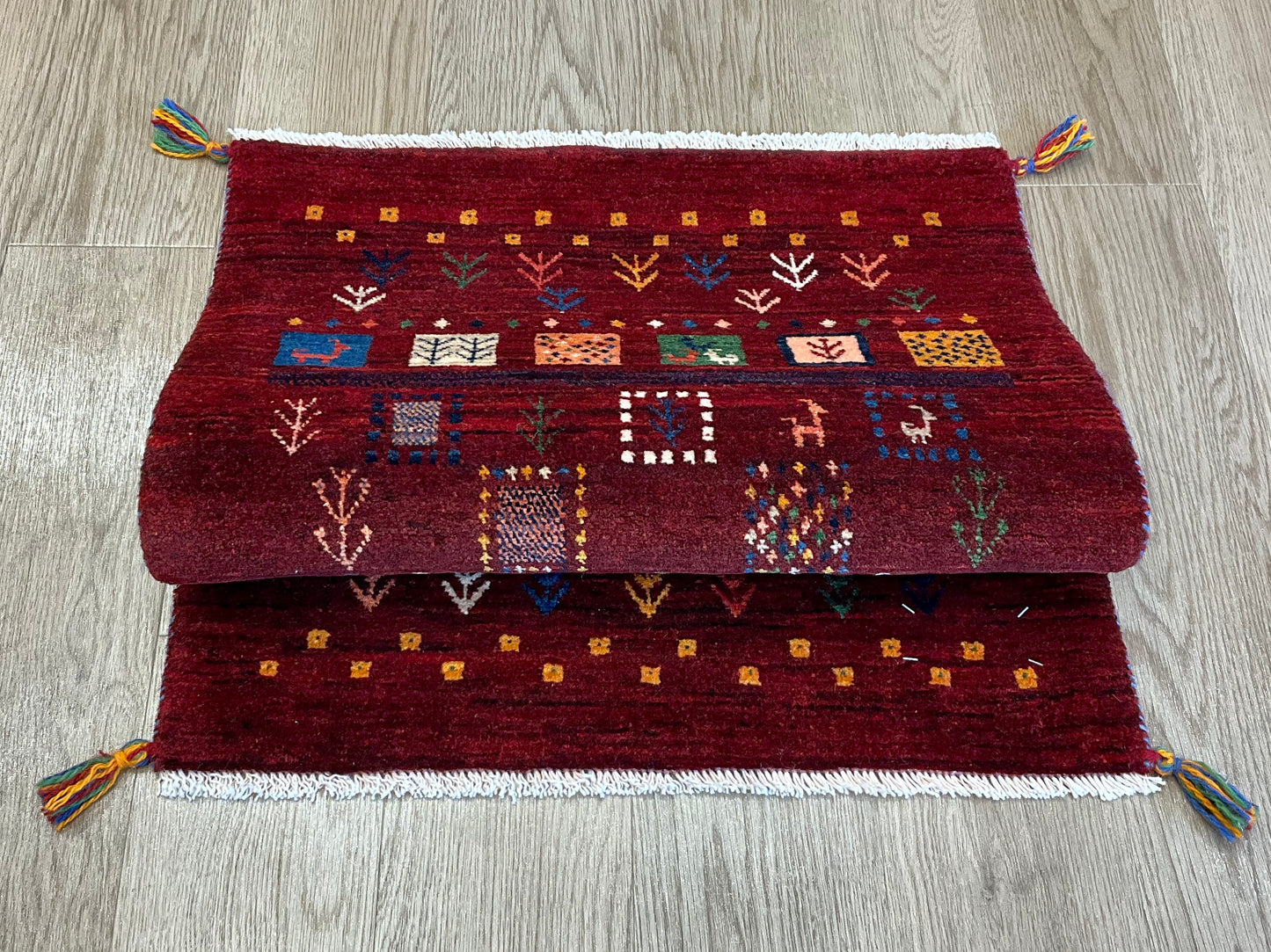 カシュクリ 95cm x 63cm RJ8945