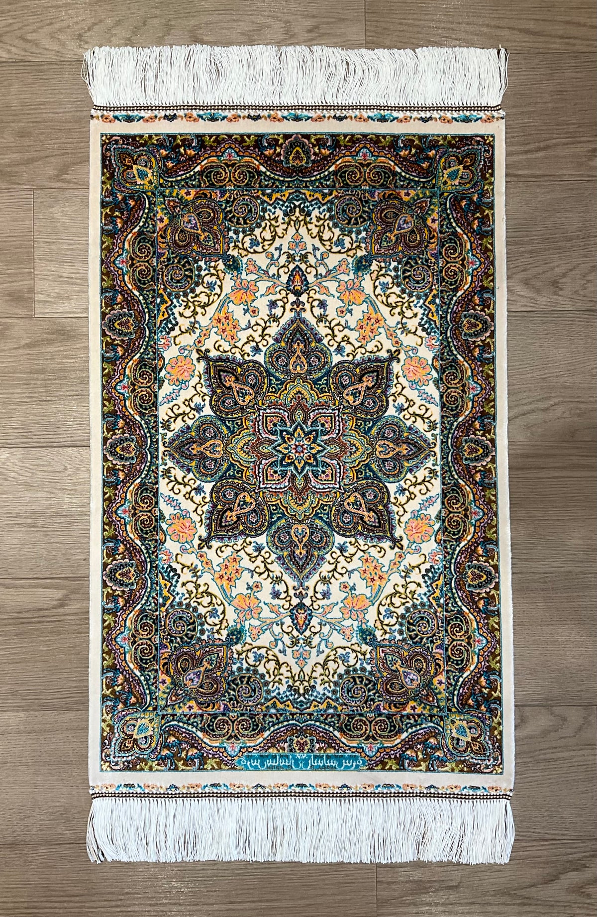 【福岡店】ペルシャンシルク 80cm x 50cm PS13969