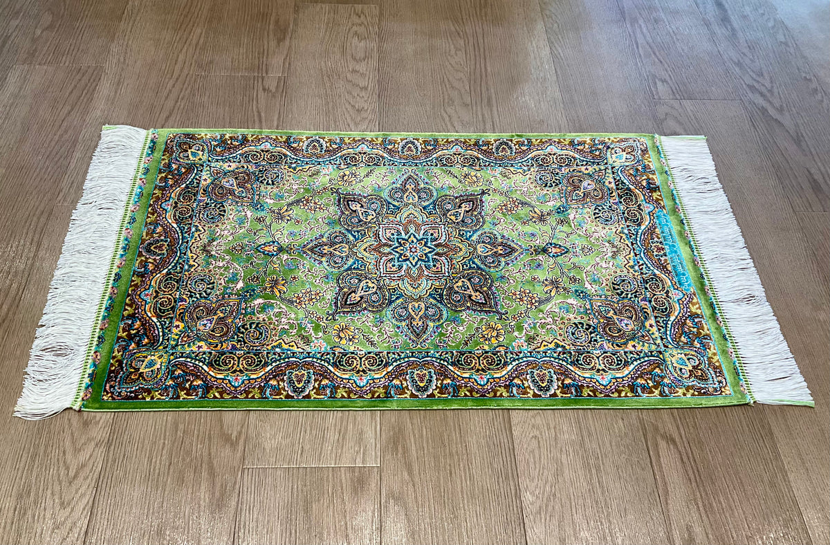 【福岡店】ペルシャンシルク 80cm x 50cm PS13973