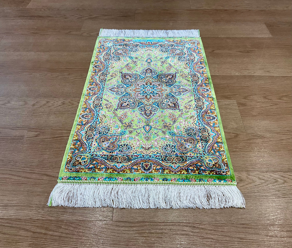 【福岡店】ペルシャンシルク 80cm x 50cm PS13973