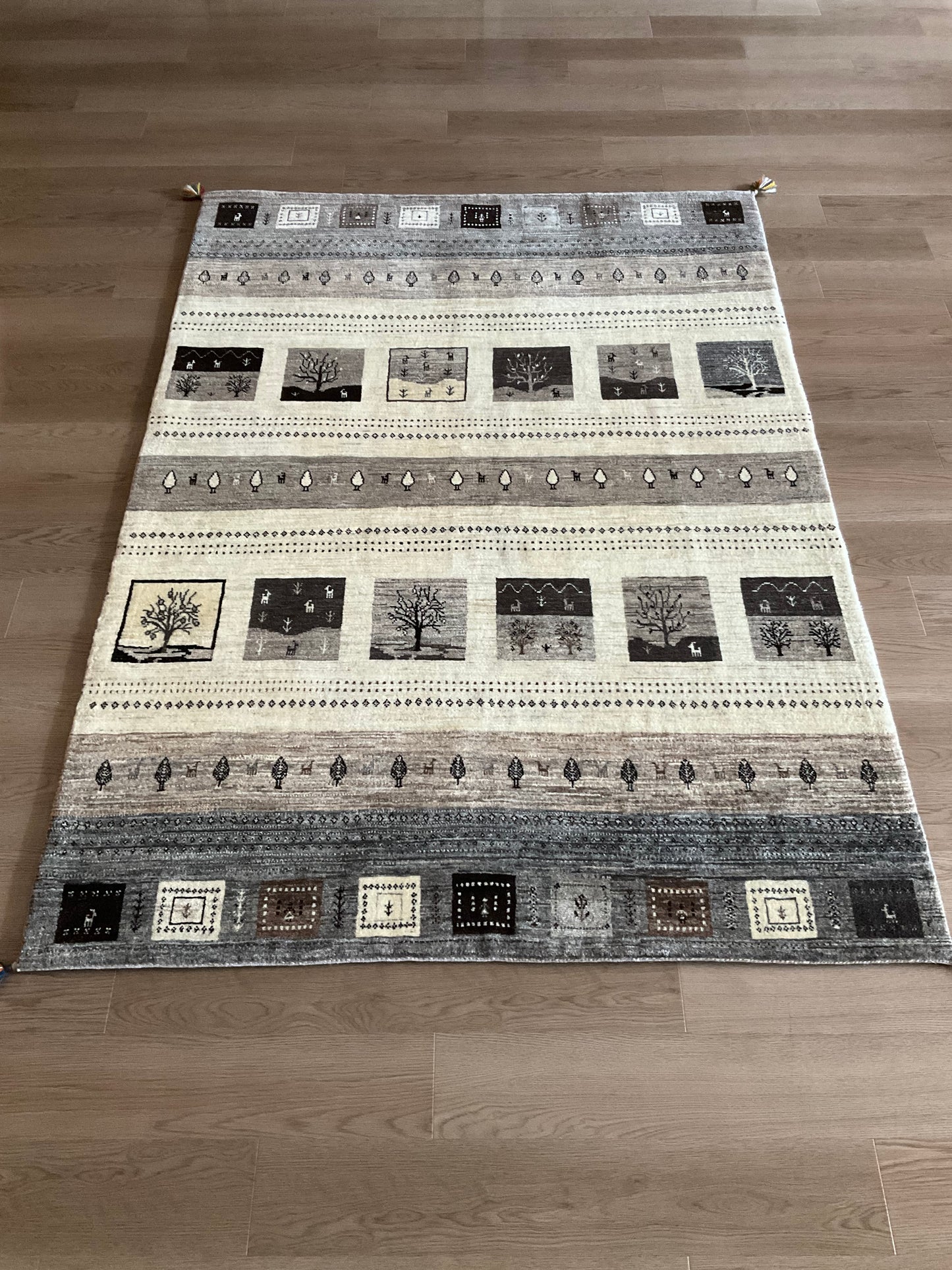 カシュクリ 218cm x 153cm RD10704