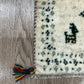 ギャッベ 61cm x 41cm NN16956