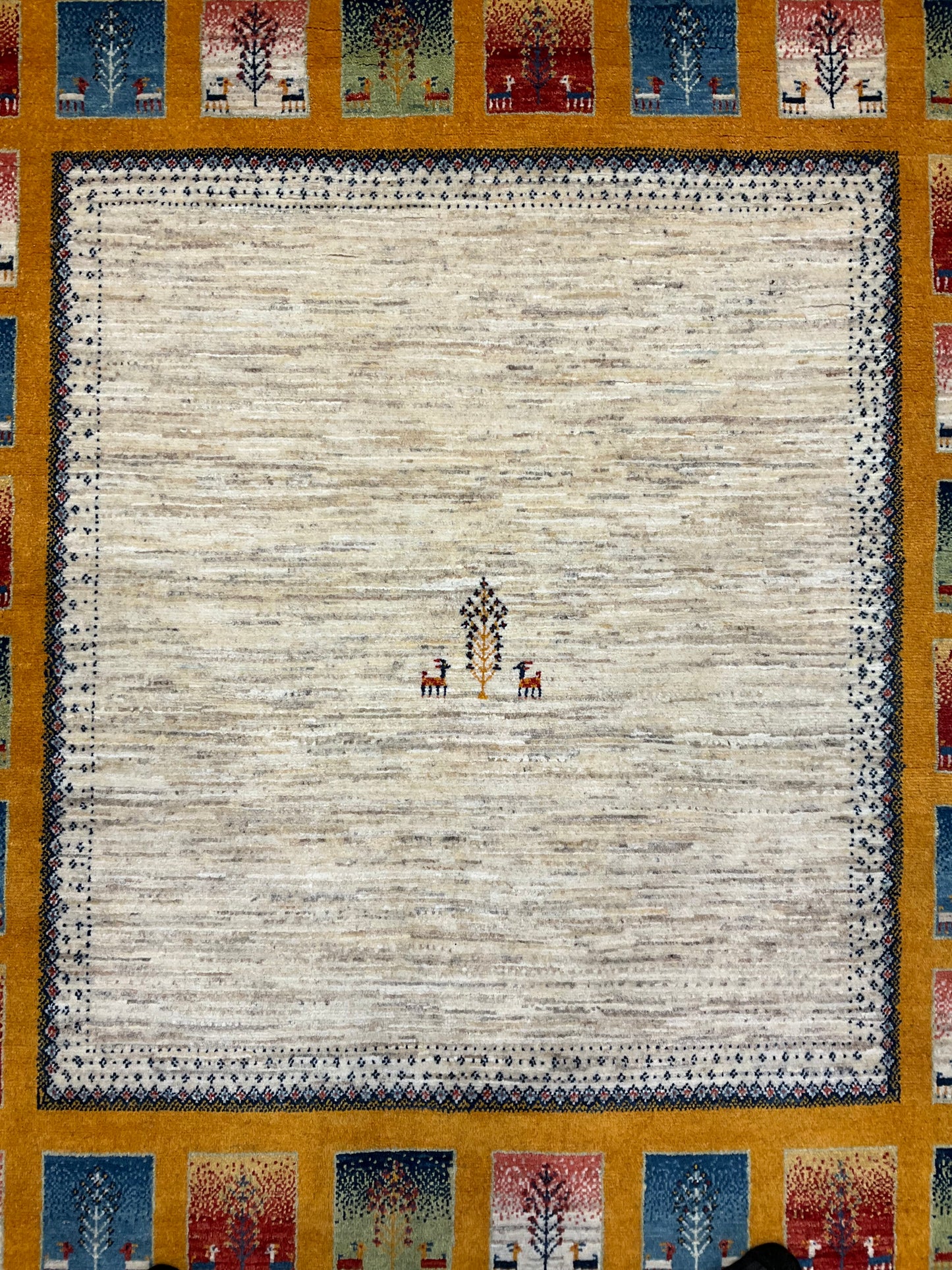 カシュクリ 246cm x 175cm RJ3126