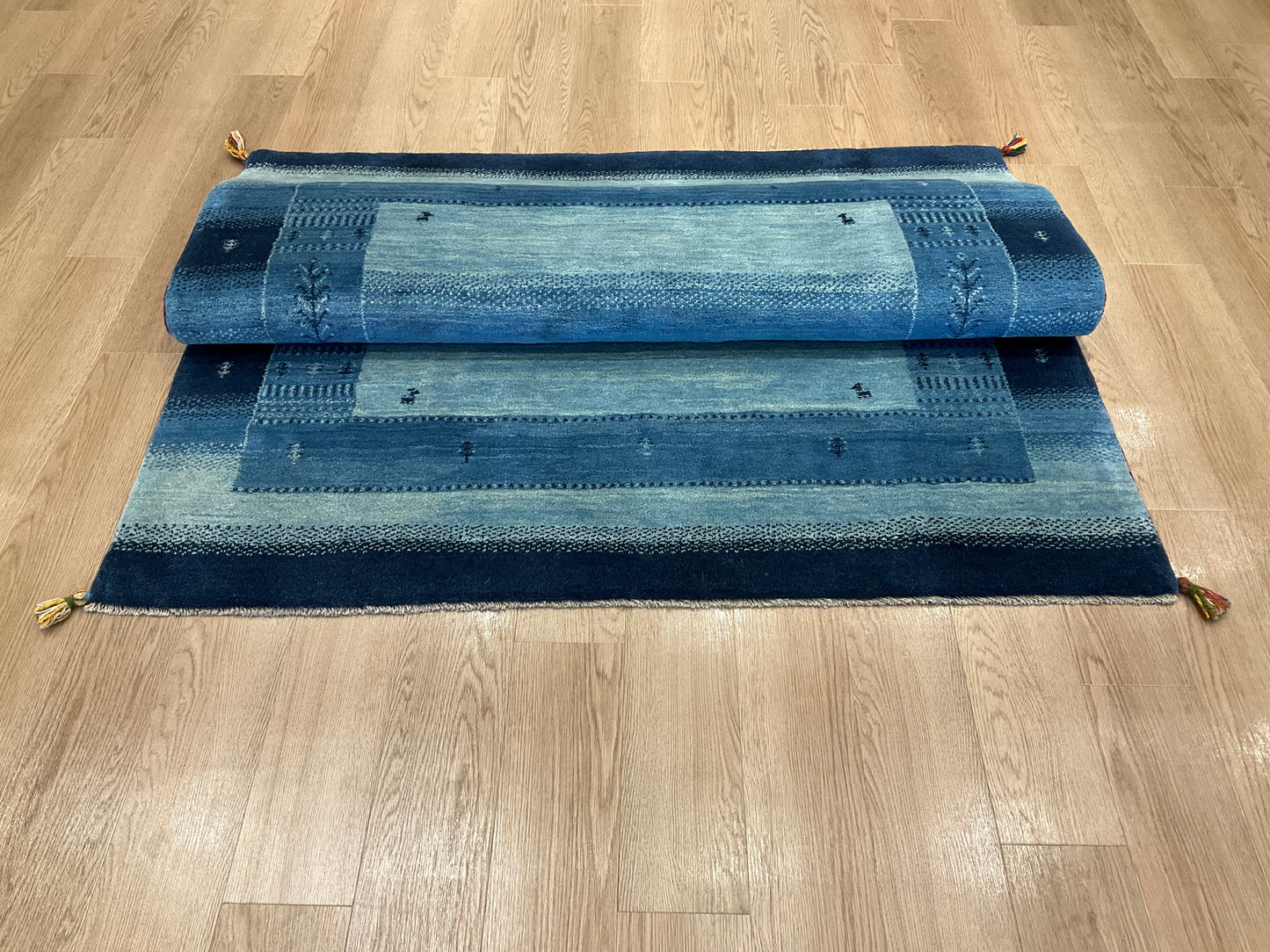 ギャッベ  196cm x 153cm RJ2081