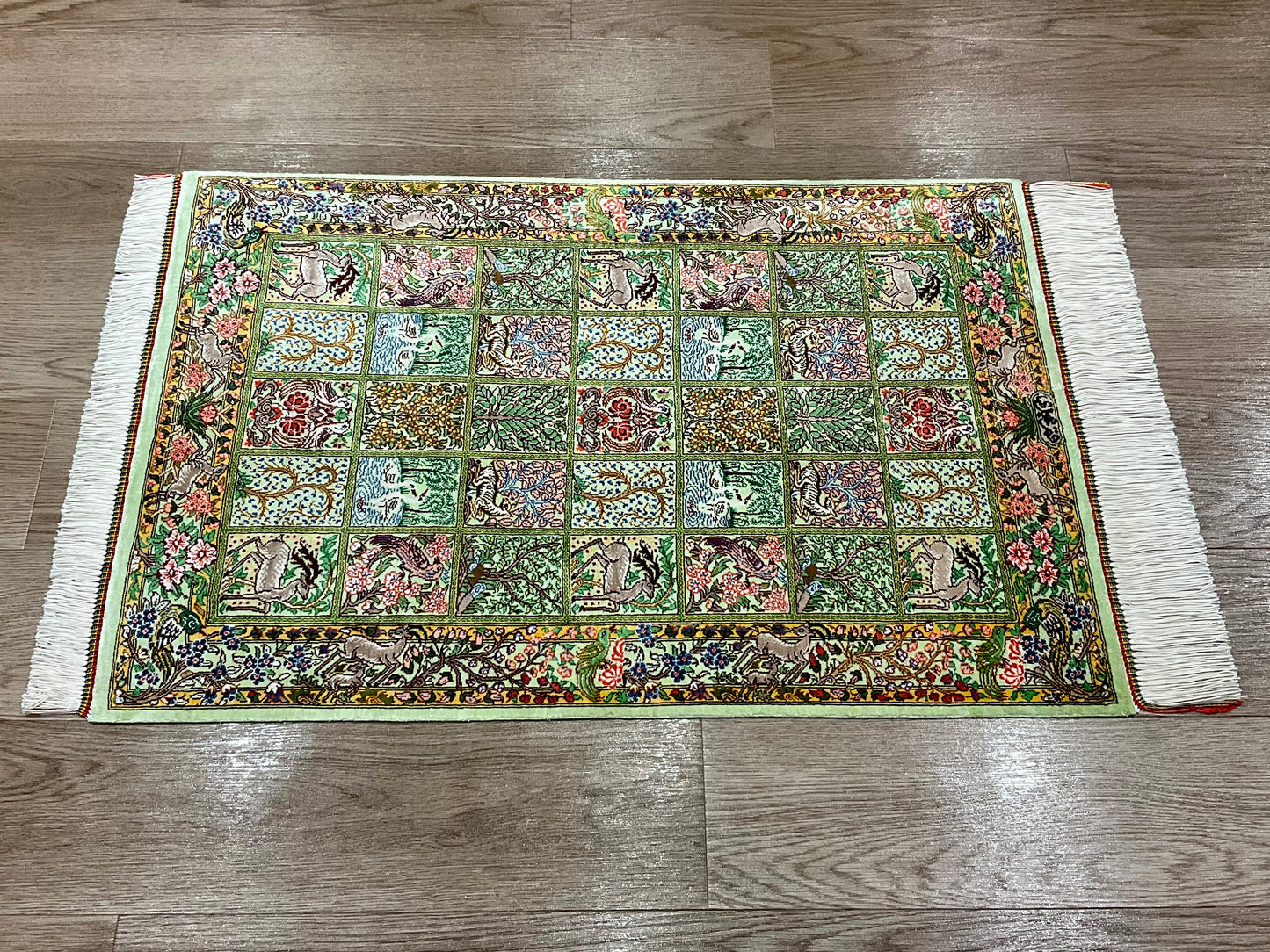クム モハンマディ工房 87cm x 58cm NT16670