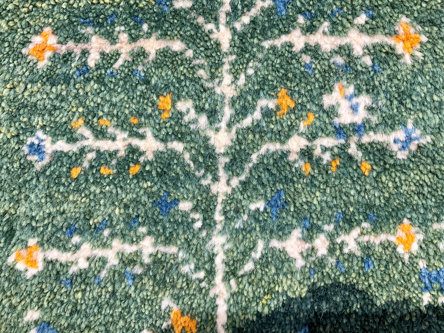 ギャッベ 40cm x 40cm AJ21308