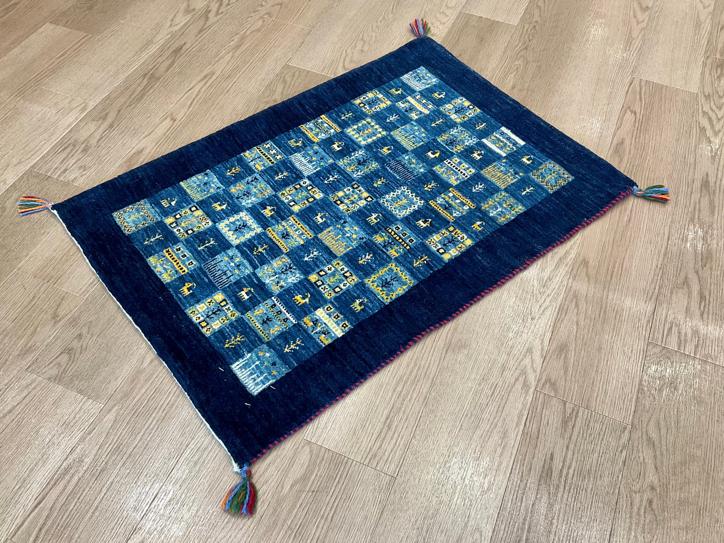 カシュクリ 95cm x 65cm RJ4931