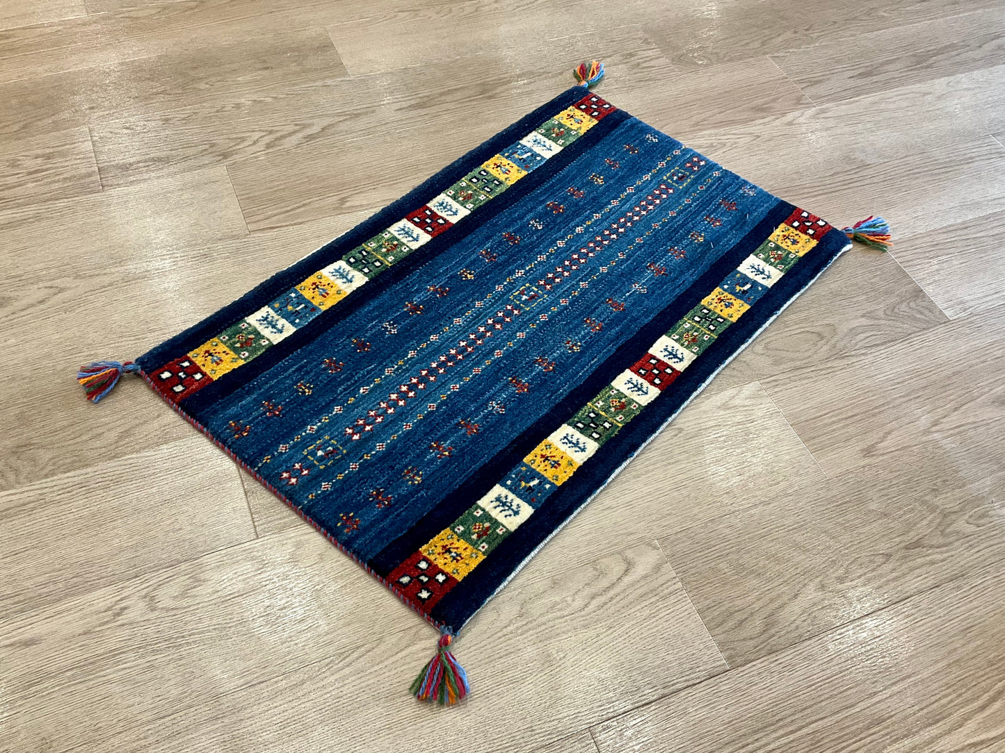 カシュクリ 80cm x 50cm RJ5374