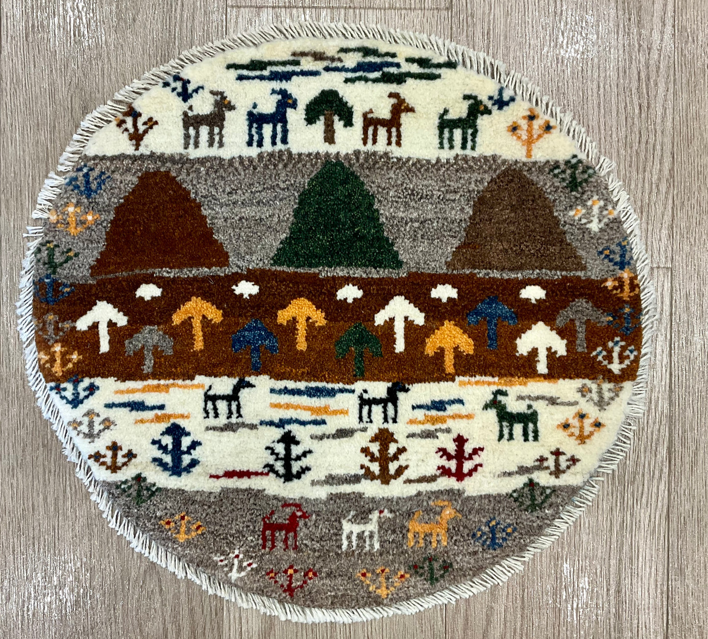 ギャッベ アマレバフト 40cm x 39cm AJ23552